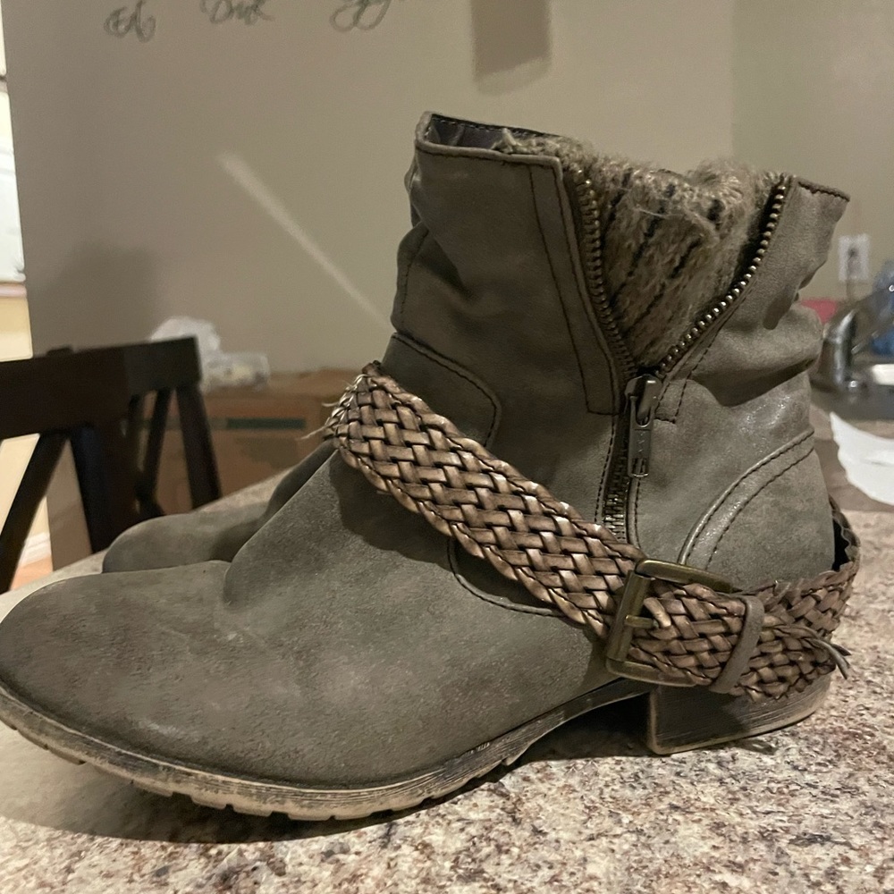 Women’s Mudd Boots